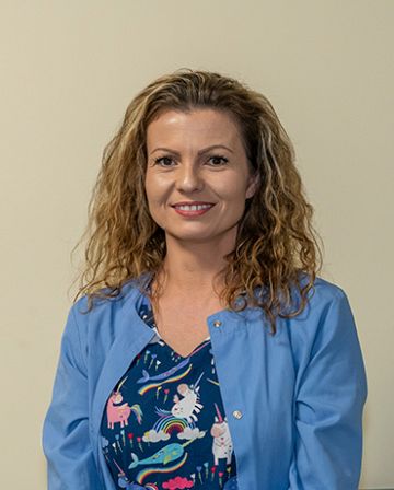  Даниела Будинова 