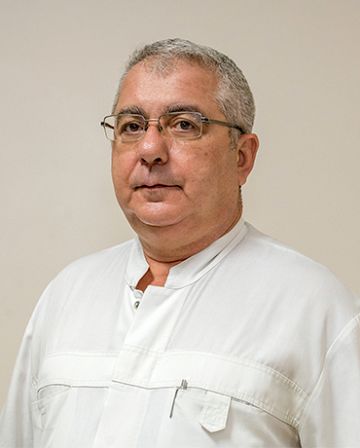 Д-р Валентин Табаков