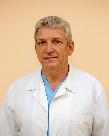 Д-р Иво  Гергов, д.м.
